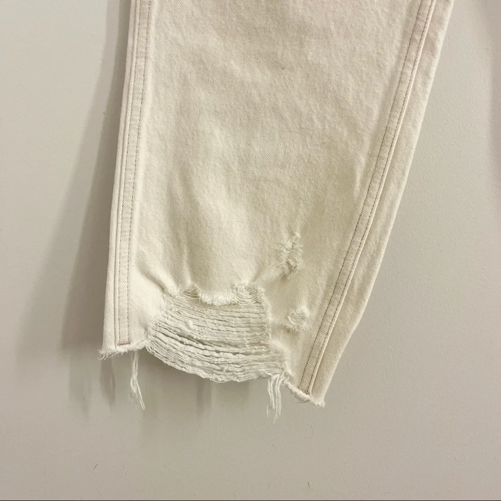 Abercrombie & Fitch White Jeans - Picture 6 of 6
